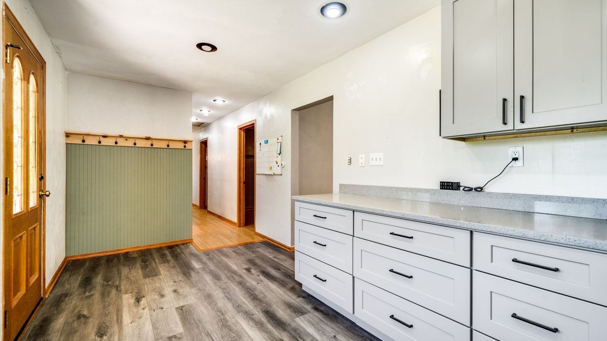 313 W Margaret Fuller Road, Oregon, IL 61061