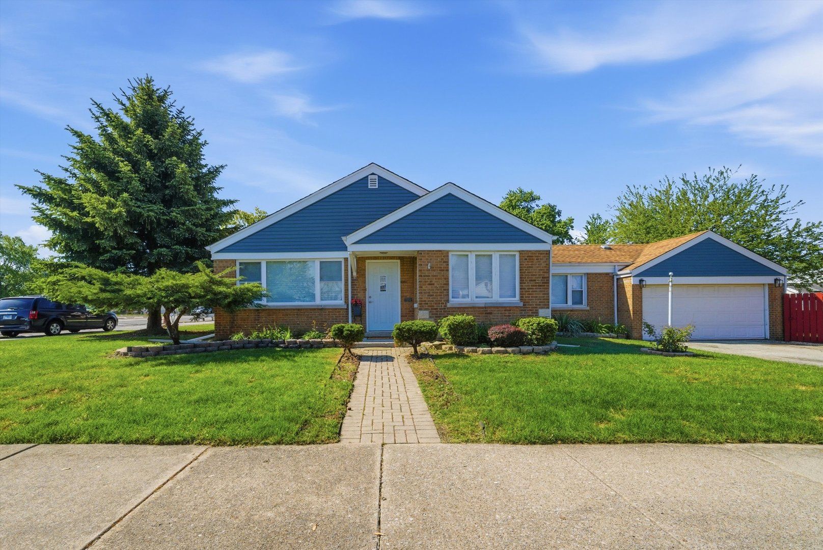 10828 S PULASKI Road — Oak Lawn, IL 60453