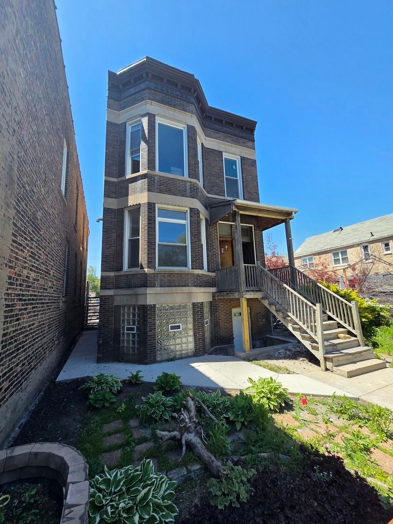 3444 Western Avenue, Chicago, IL 60608