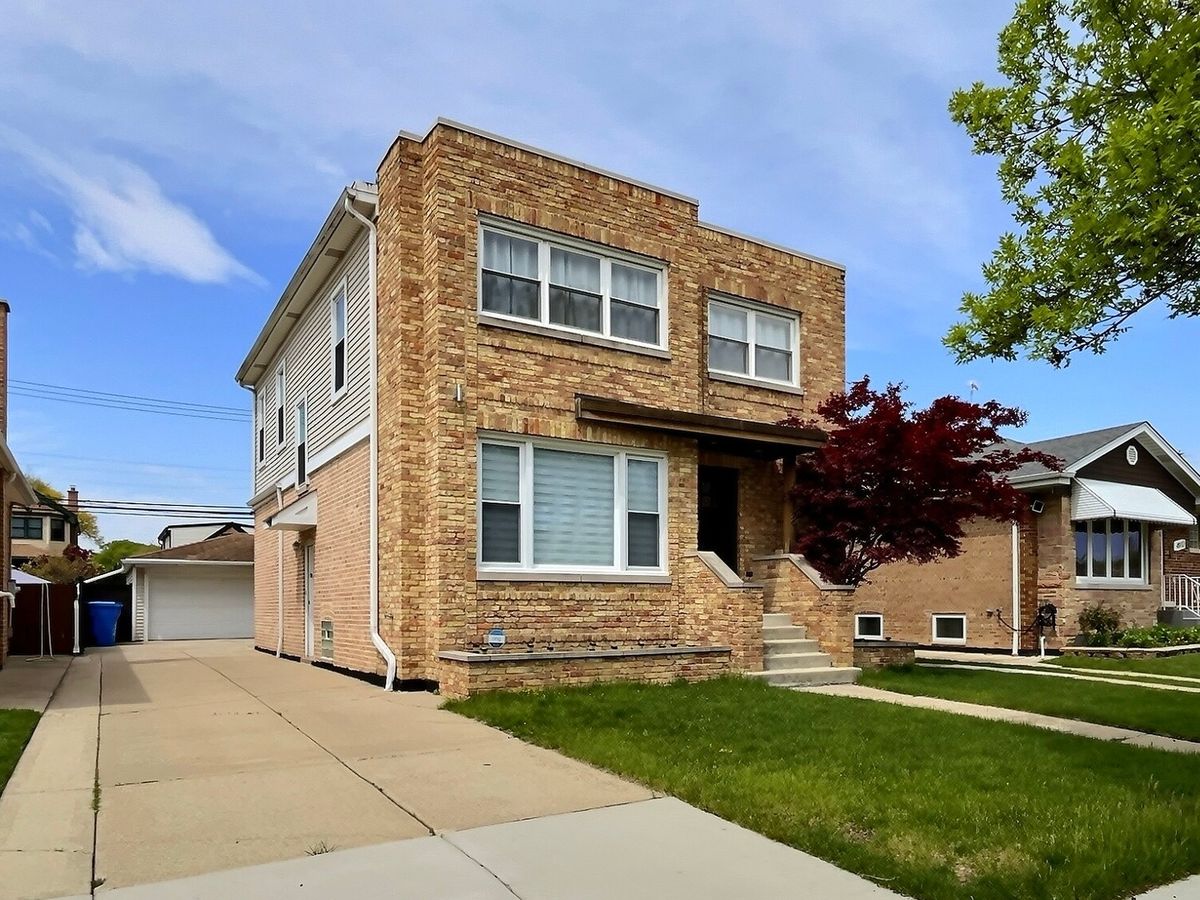 4908 Nagle Avenue, Chicago, IL 60630