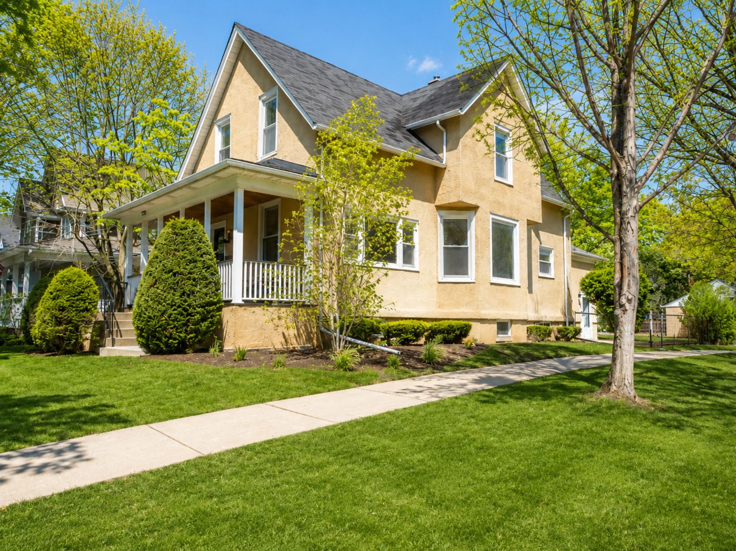 2000 Washington Avenue — Wilmette, IL 60091