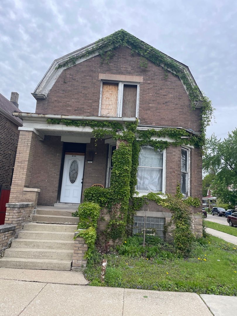 6100 S Bishop Street — Chicago, IL 60636
