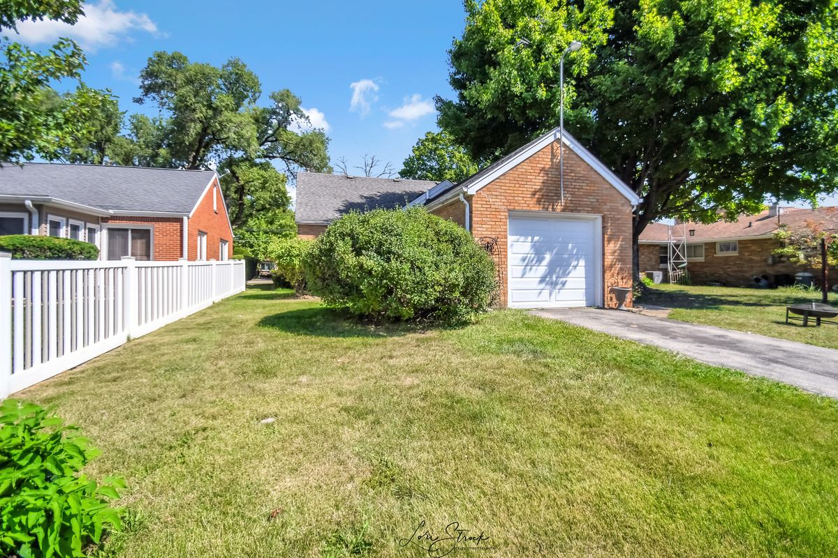 655 S Wall Street, Kankakee, IL 60901
