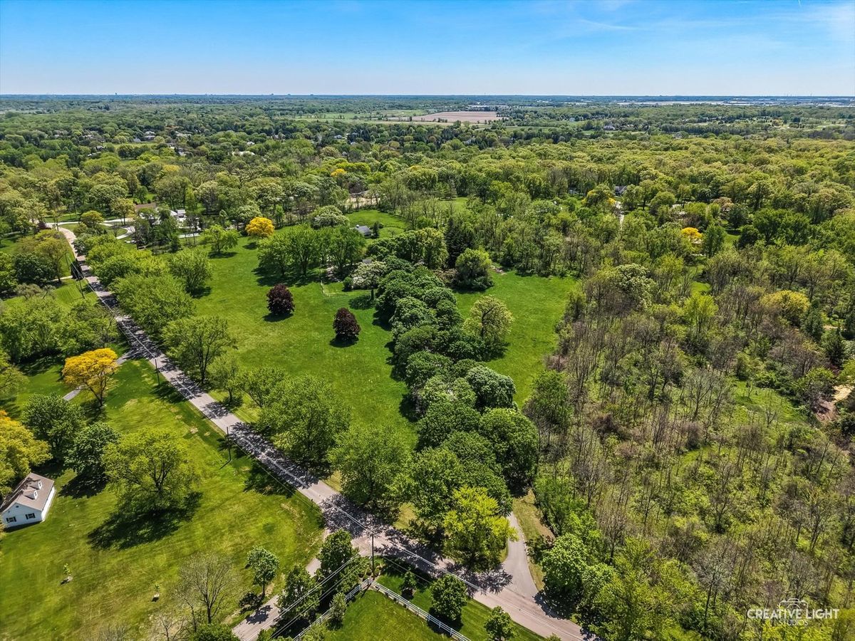 33W451 Surrey Road, Wayne, IL 60184