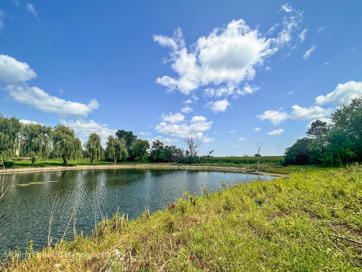 30 Star Lane, South Barrington, IL 60010