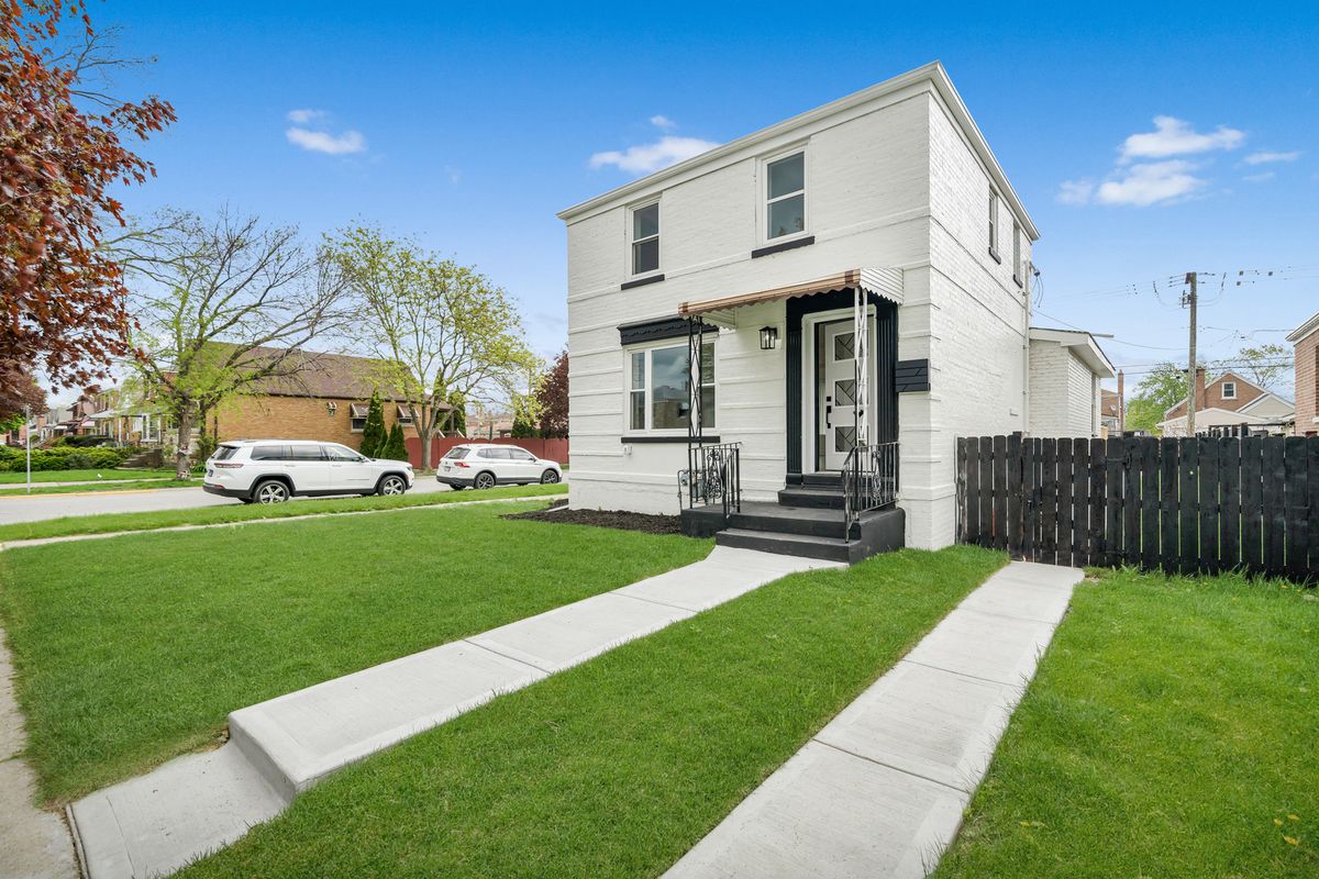 3601 S 56th Court, Cicero, IL 60804