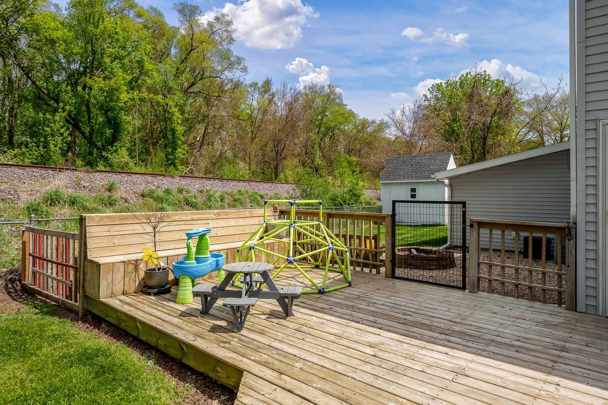 410 Elgin Street, Cherry Valley, IL 61016