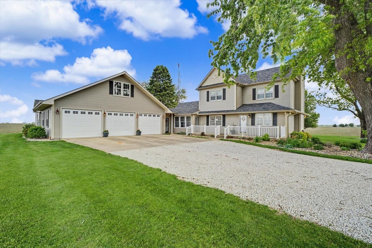 2740 County Road 1400, Rantoul, IL 61866