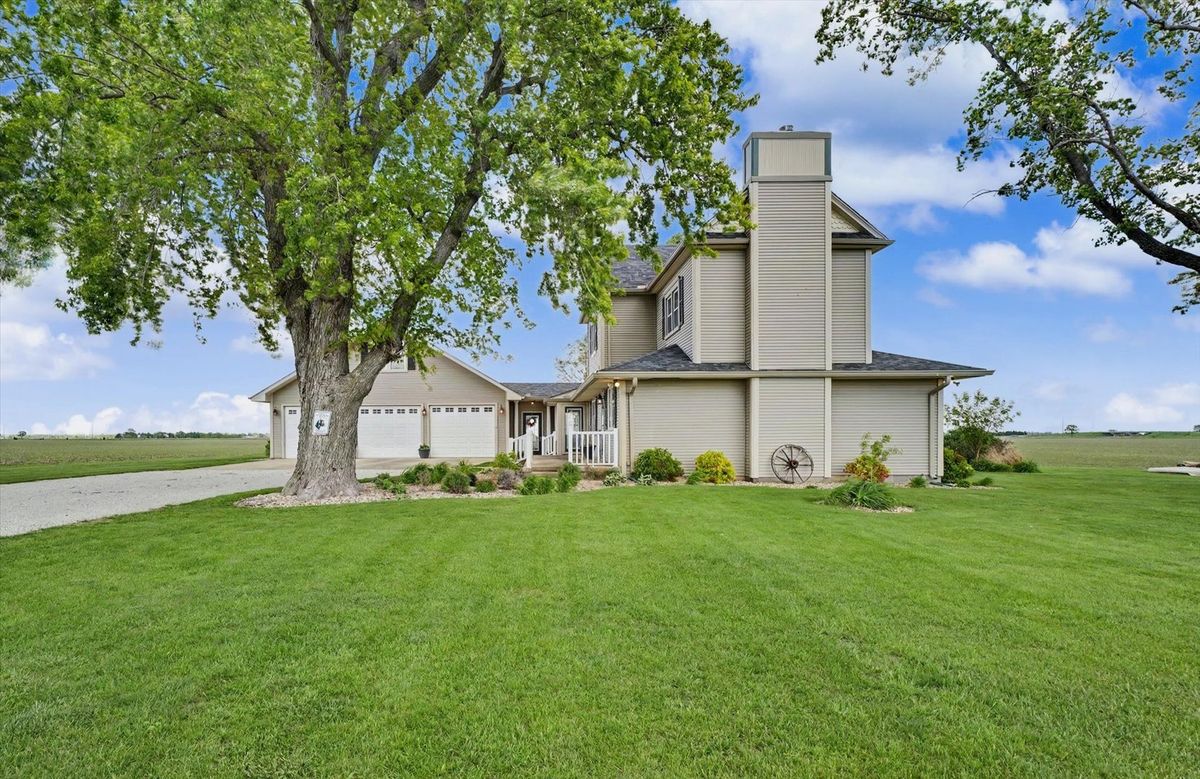 2740 County Road 1400, Rantoul, IL 61866
