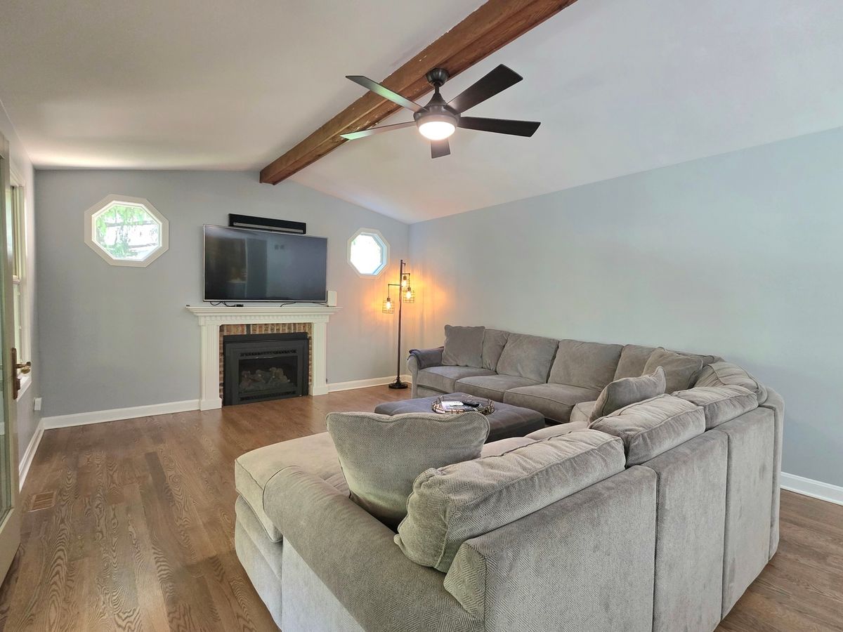 3408 Blandford Avenue, New Lenox, IL 60451