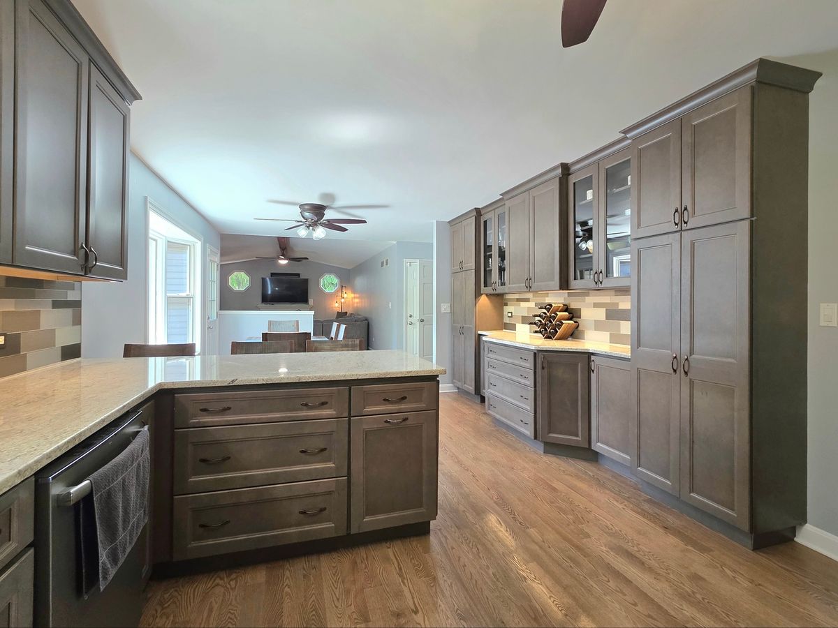 3408 Blandford Avenue, New Lenox, IL 60451