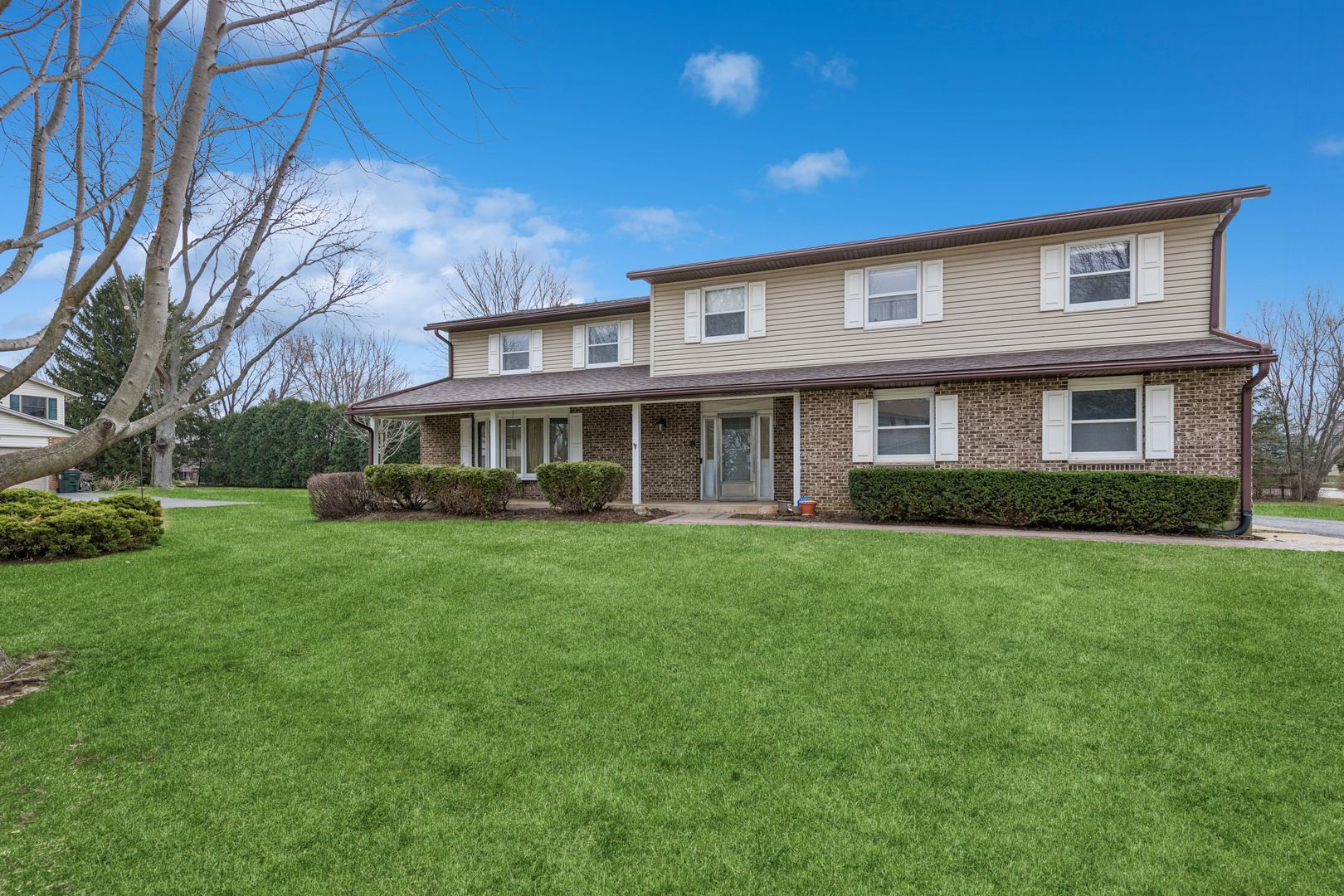 5017 Kenneth Drive — Crystal Lake, IL 60014