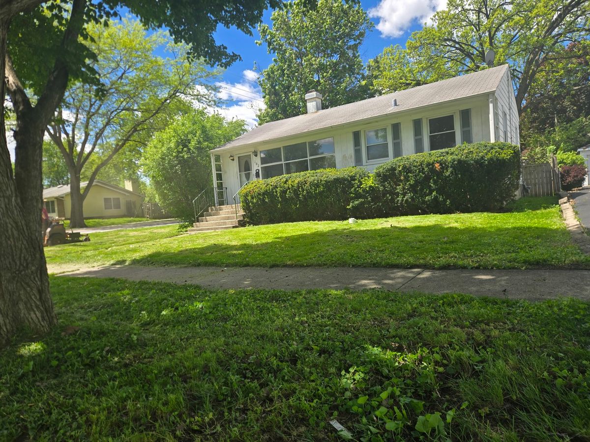 102 N Berteau Avenue, Bartlett, IL 60103