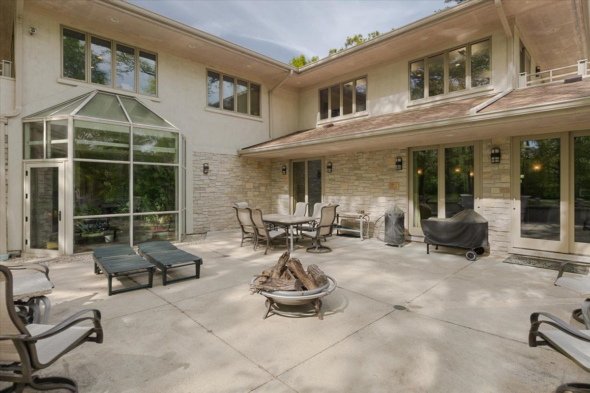 3464 Old Mill Road, Highland Park, IL 60035