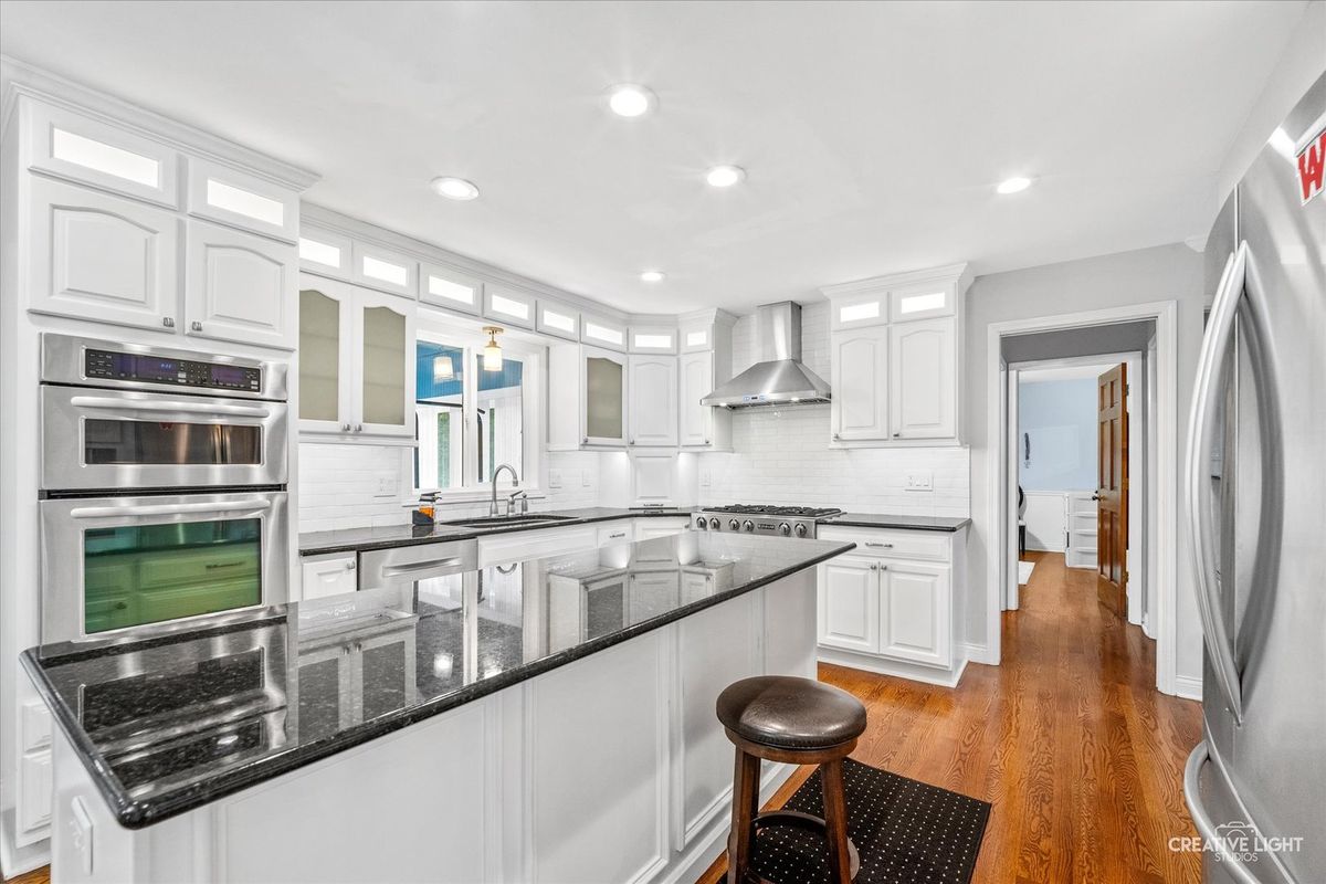 45 Briargate Circle, Sugar Grove, IL 60554