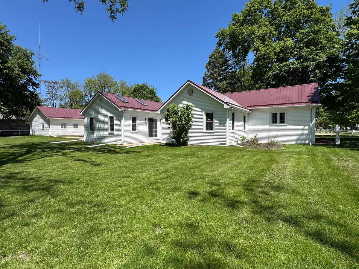 516 W 2nd Street, Momence, IL 60954