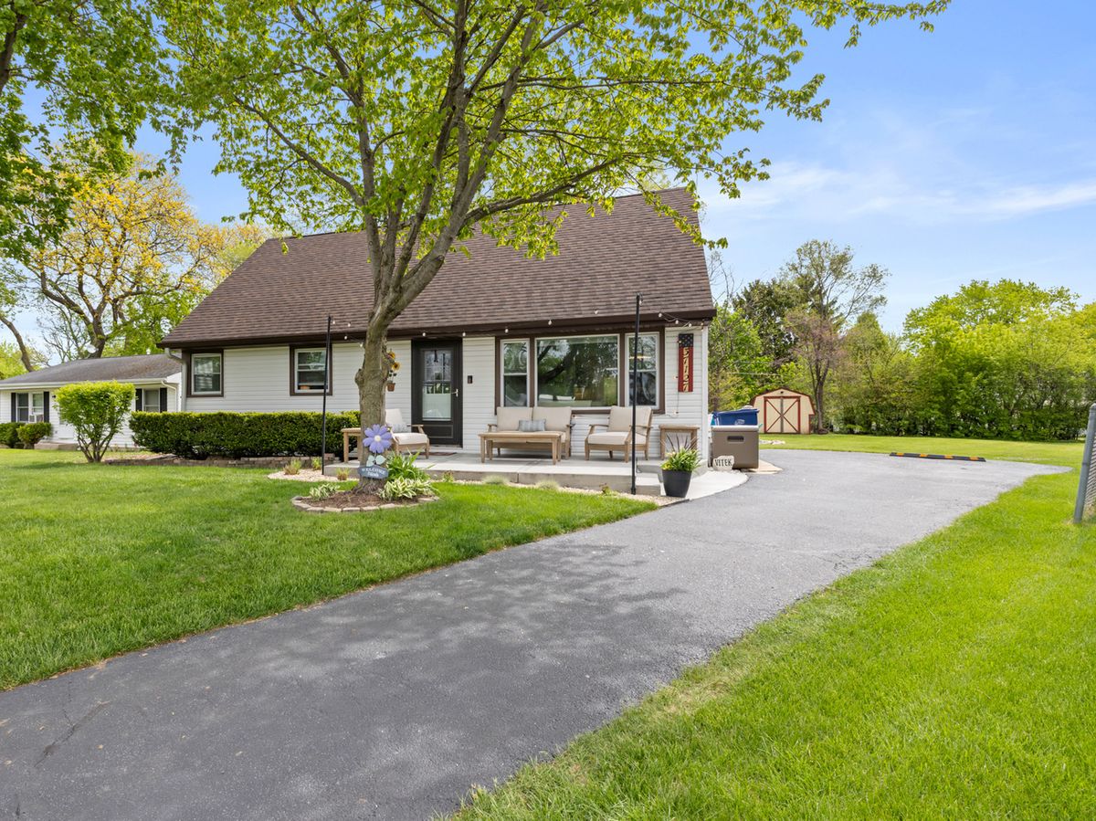 37127 Hillside Drive, Lake Villa, IL 60046