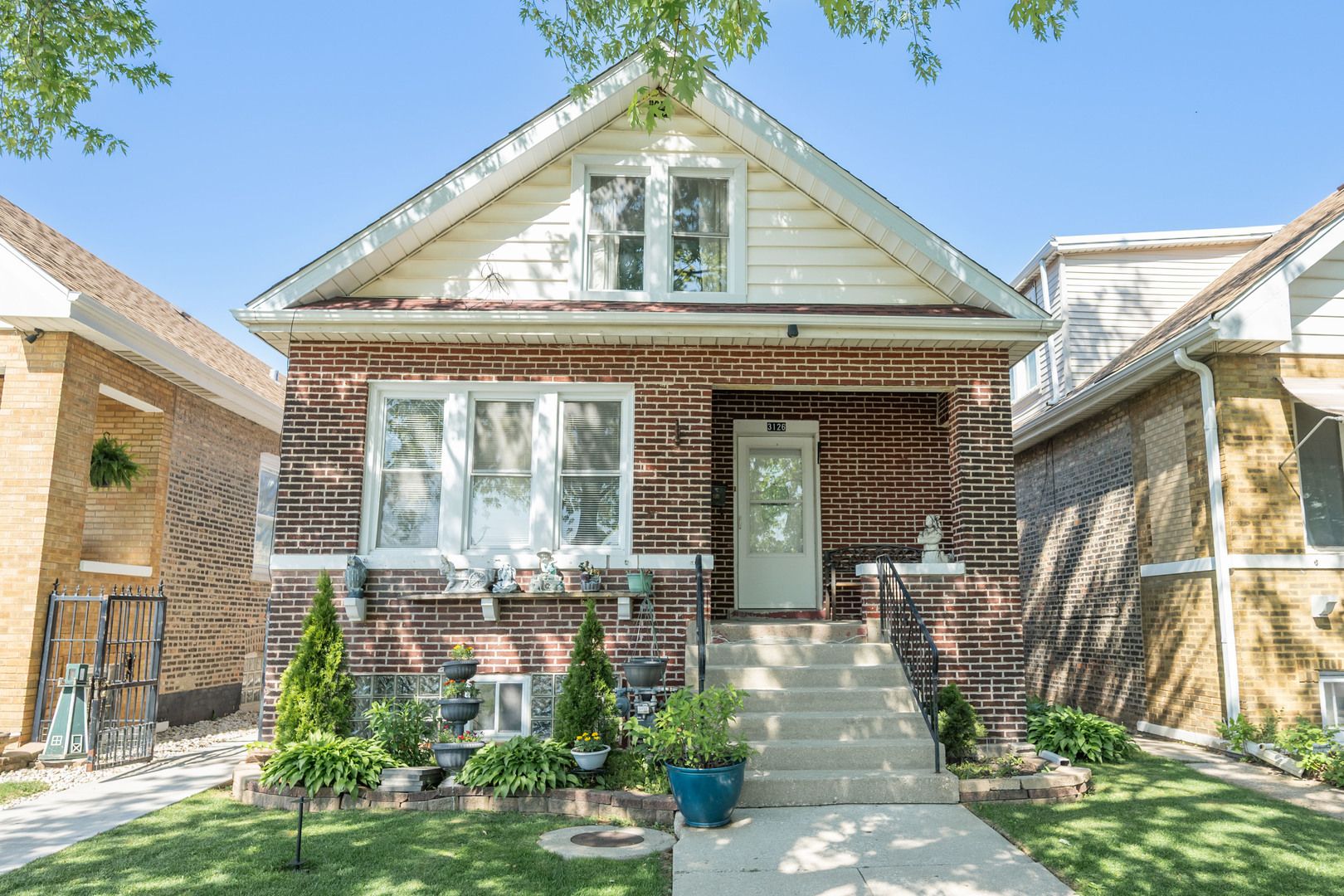 3126 S 55th Avenue — Cicero, IL 60804
