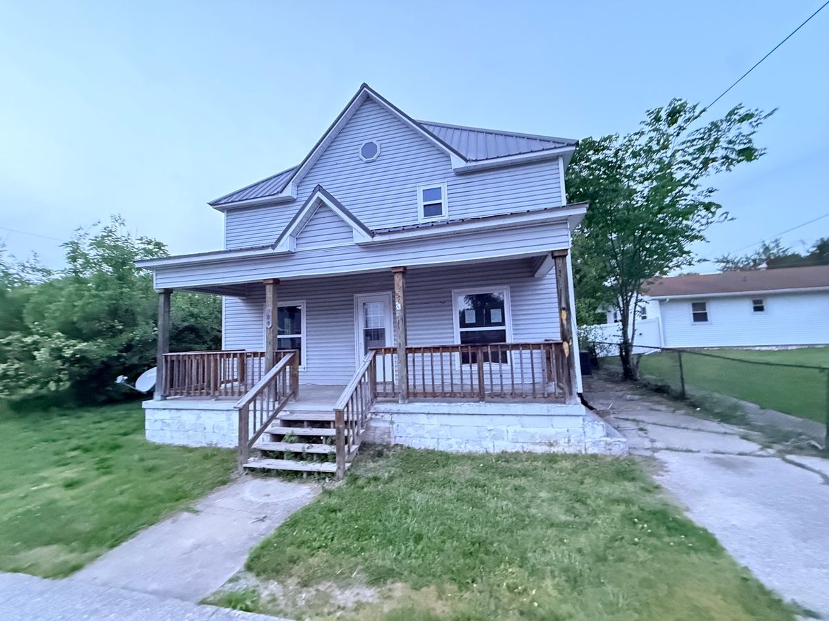 208 Oak Street, Carrier Mills, IL 62917