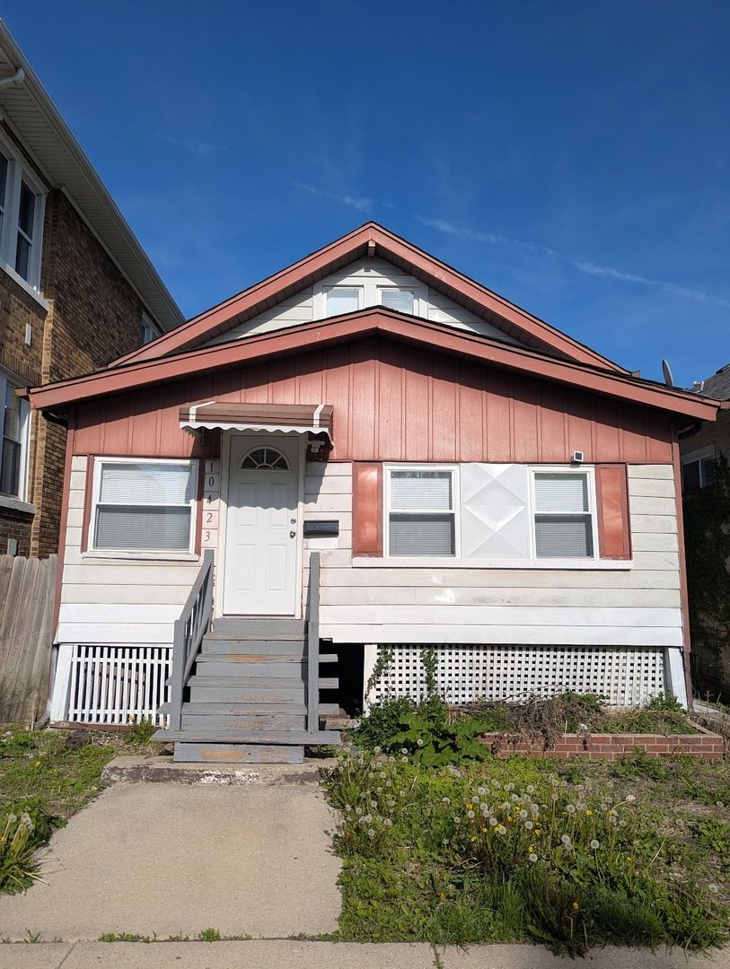 10423 State Street, Chicago, IL 60628