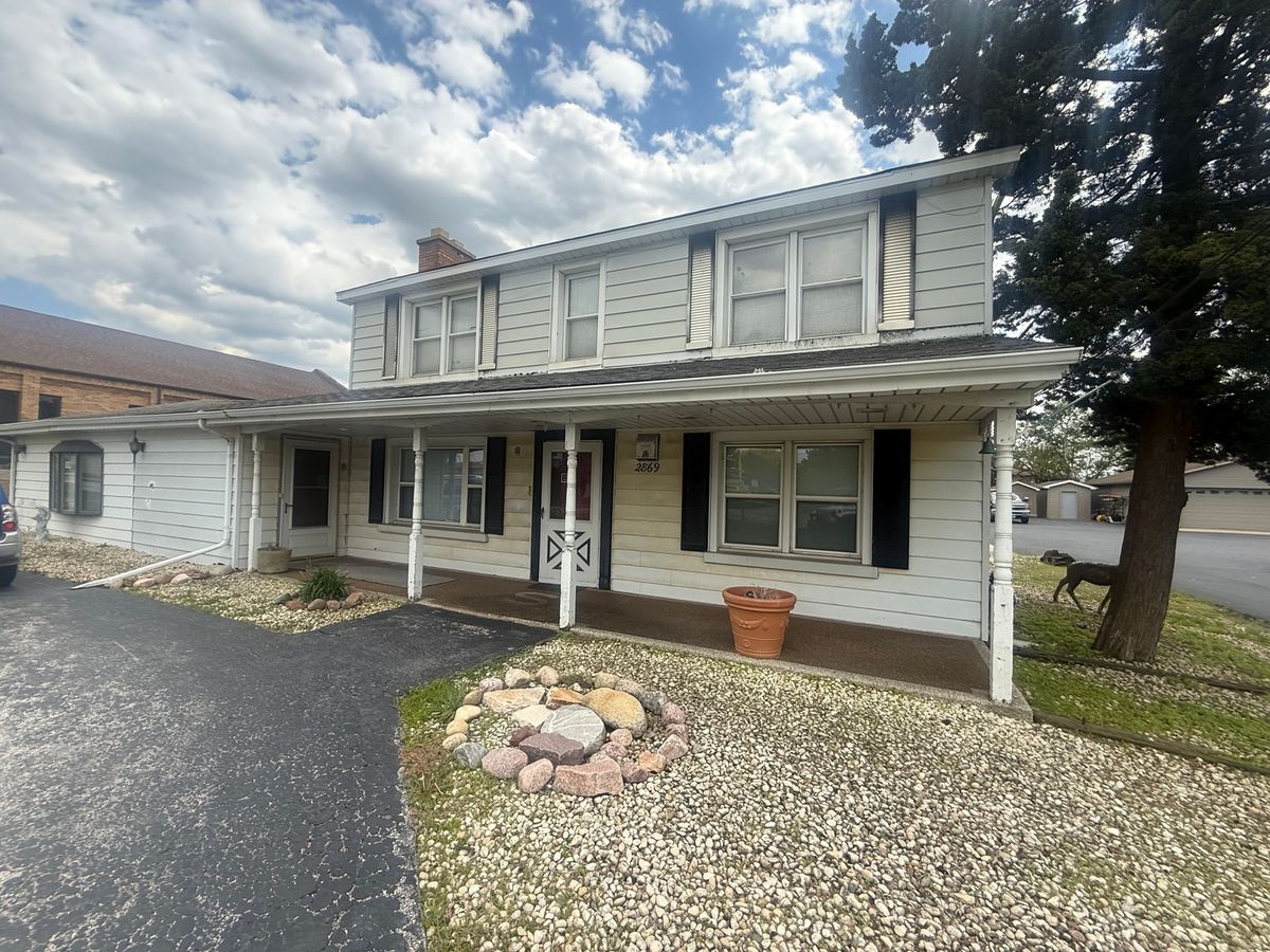 2869 Glenwood Lansing Road, Lynwood, IL 60411