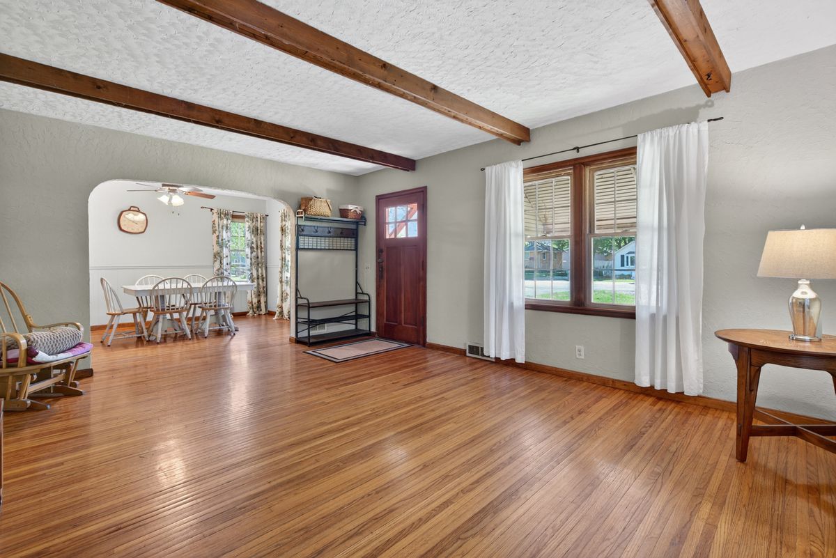 25223 S Fryer Street, Channahon, IL 60410