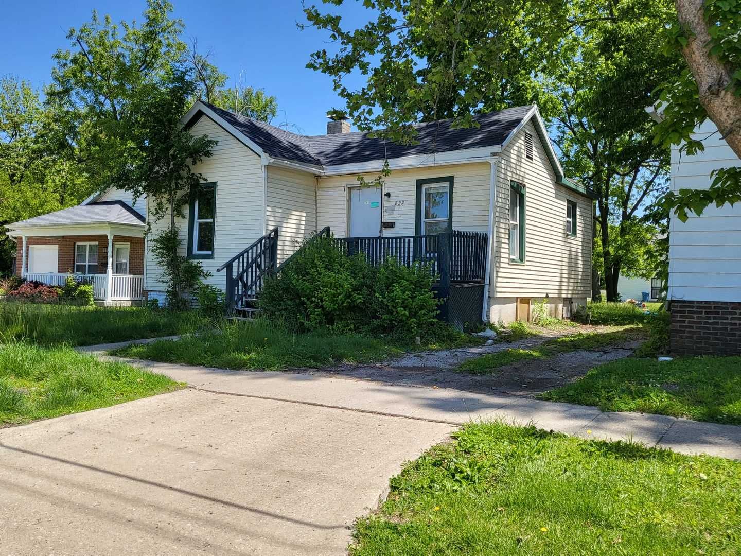 822 S Martin Luther King Jr Drive — Springfield, IL 62703