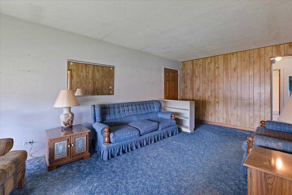 3218 Lincoln Street, Franklin Park, IL 60131