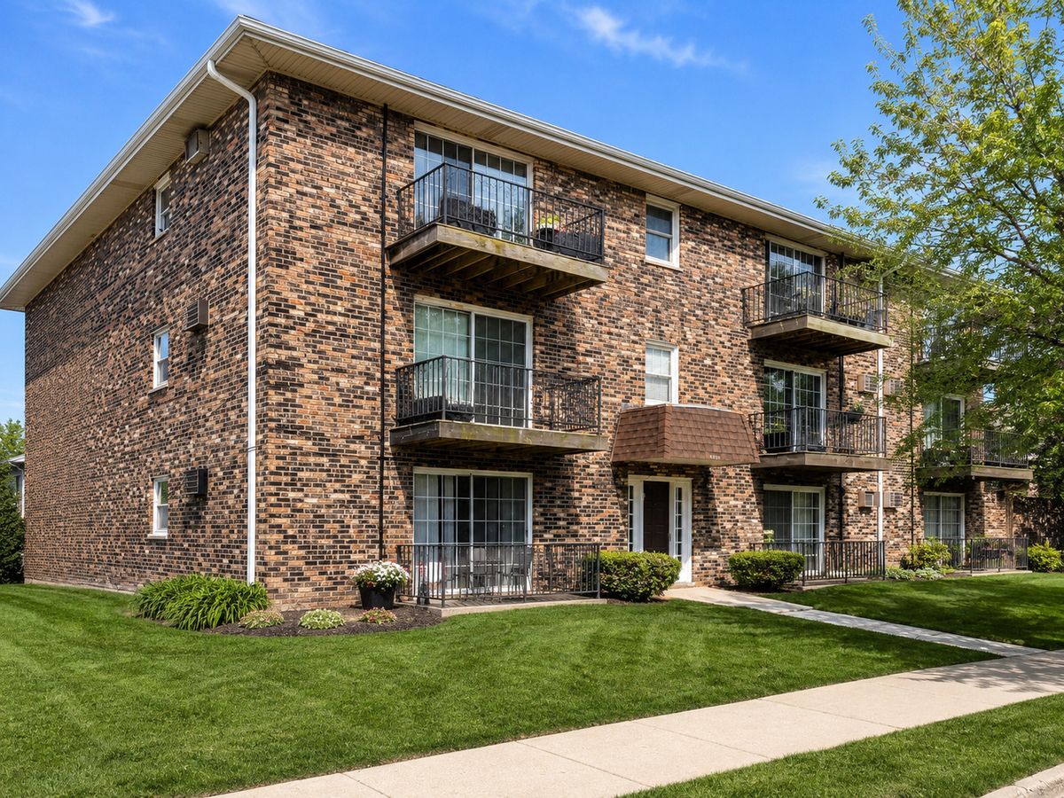 7101 Oconnell Drive, Chicago Ridge, IL 60415