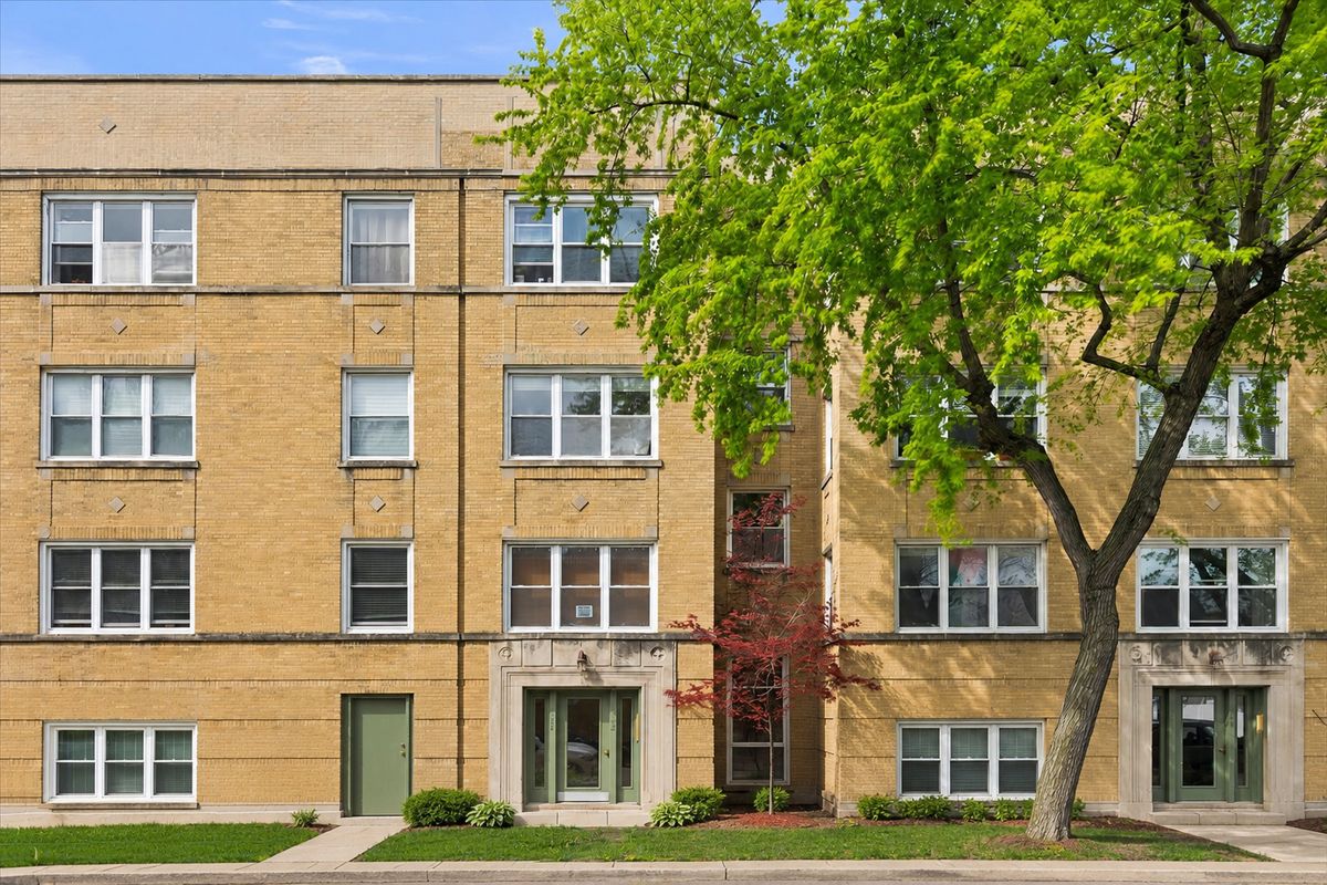 3124 Cullom Avenue, Chicago, IL 60618