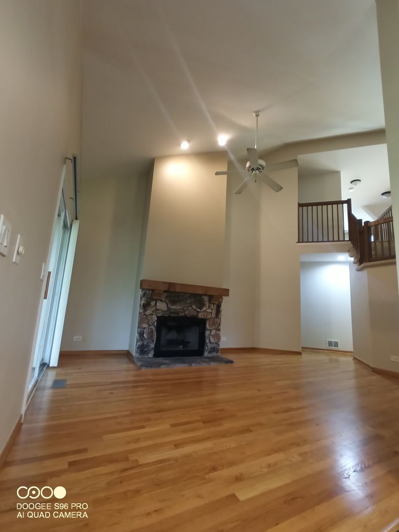 2544 live oak Lane, Buffalo Grove, IL 60089