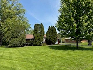 7056 Osage Road W, Long Grove, IL 60047