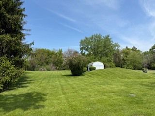 7056 Osage Road W, Long Grove, IL 60047