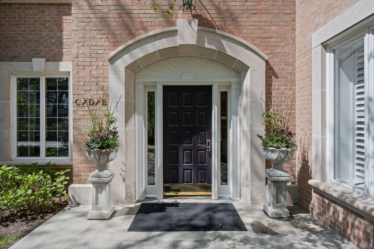 485 Oakwood Avenue #D-2, Lake Forest, IL 60045