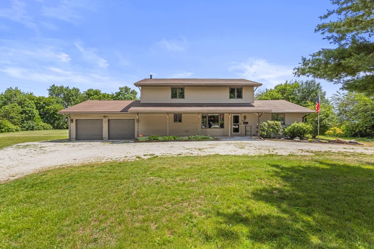 403 Woodworth Drive — Tolono, IL 61880