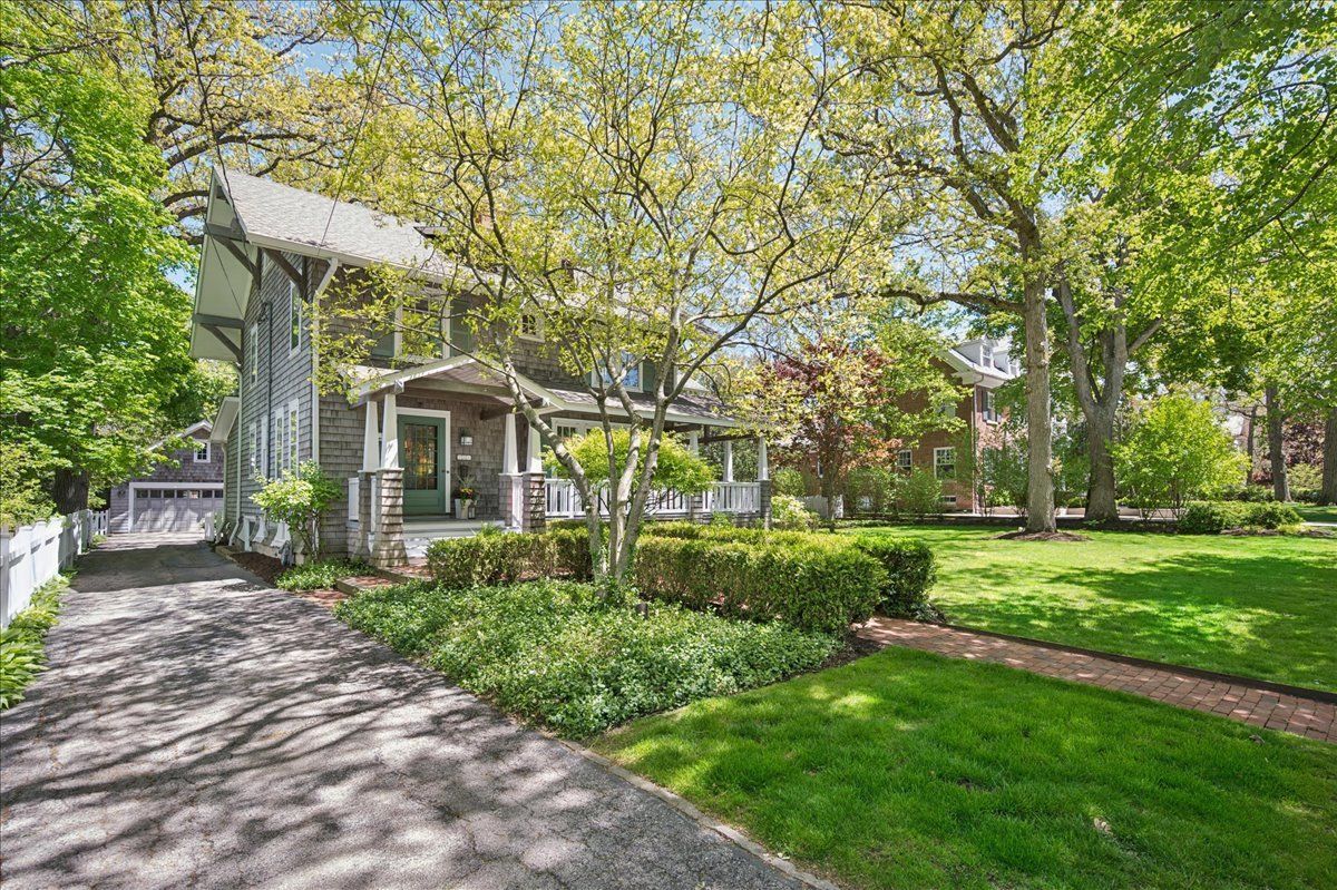 747 Lincoln Avenue, Winnetka, IL 60093