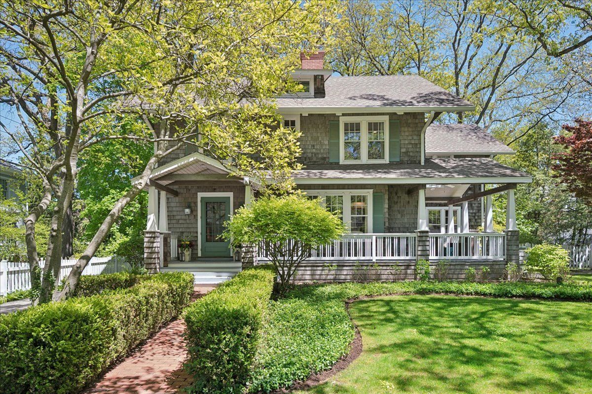 747 Lincoln Avenue, Winnetka, IL 60093