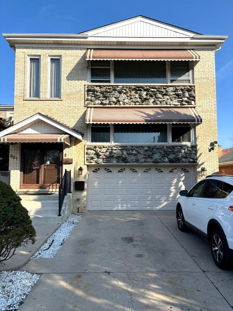 851 Northwest Highway, Park Ridge, IL 60068