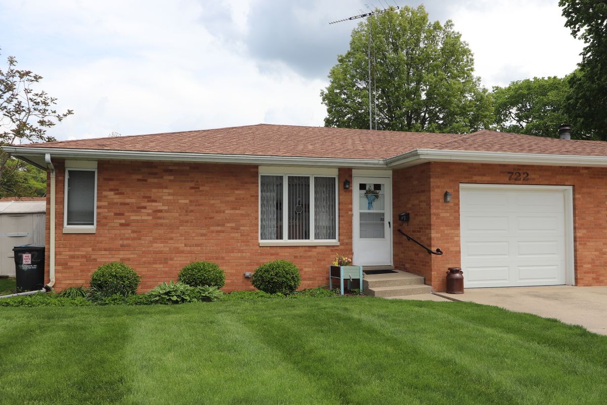 720-722 E North Street, Morris, IL 60450
