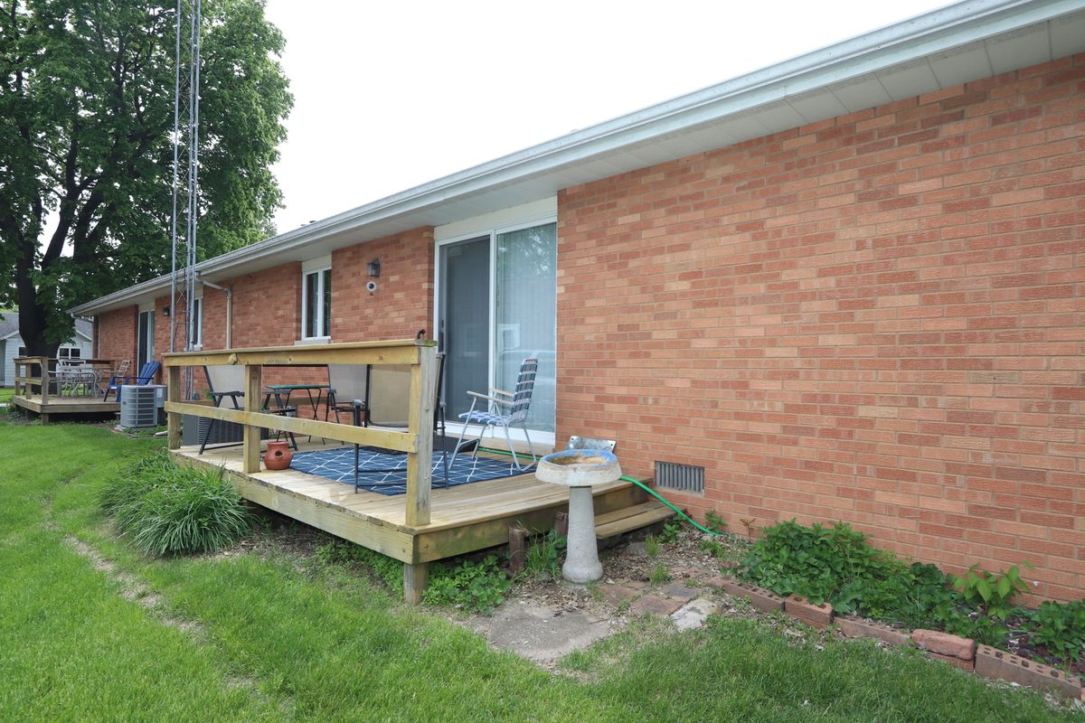 720-722 E North Street, Morris, IL 60450