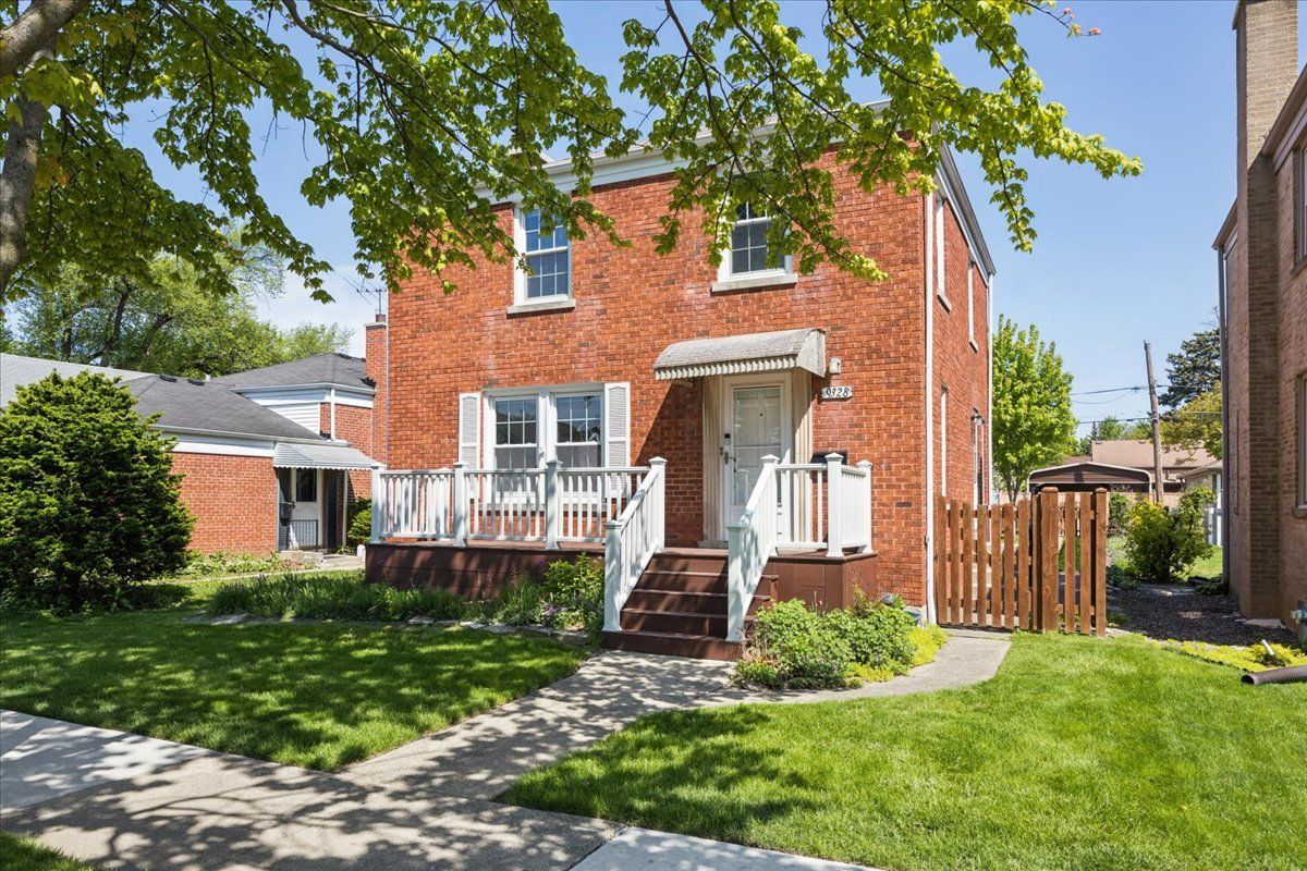 9328 Jefferson Avenue — Brookfield, IL 60513