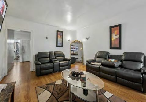 8018-8020 S Eberhart Avenue, Chatham, IL 62629