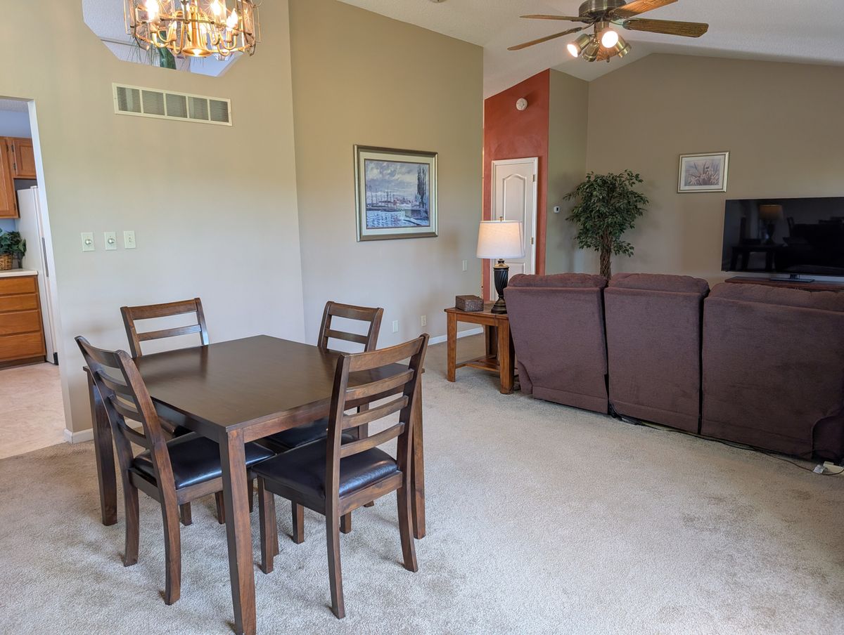3444 Daren Drive #3444, Freeport, IL 61032