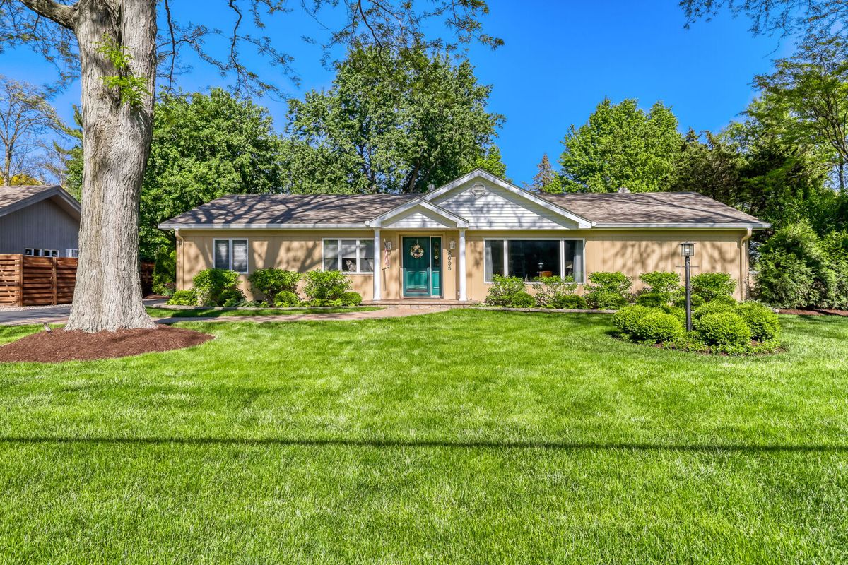 8035 Wolf Road, La Grange, IL 60525