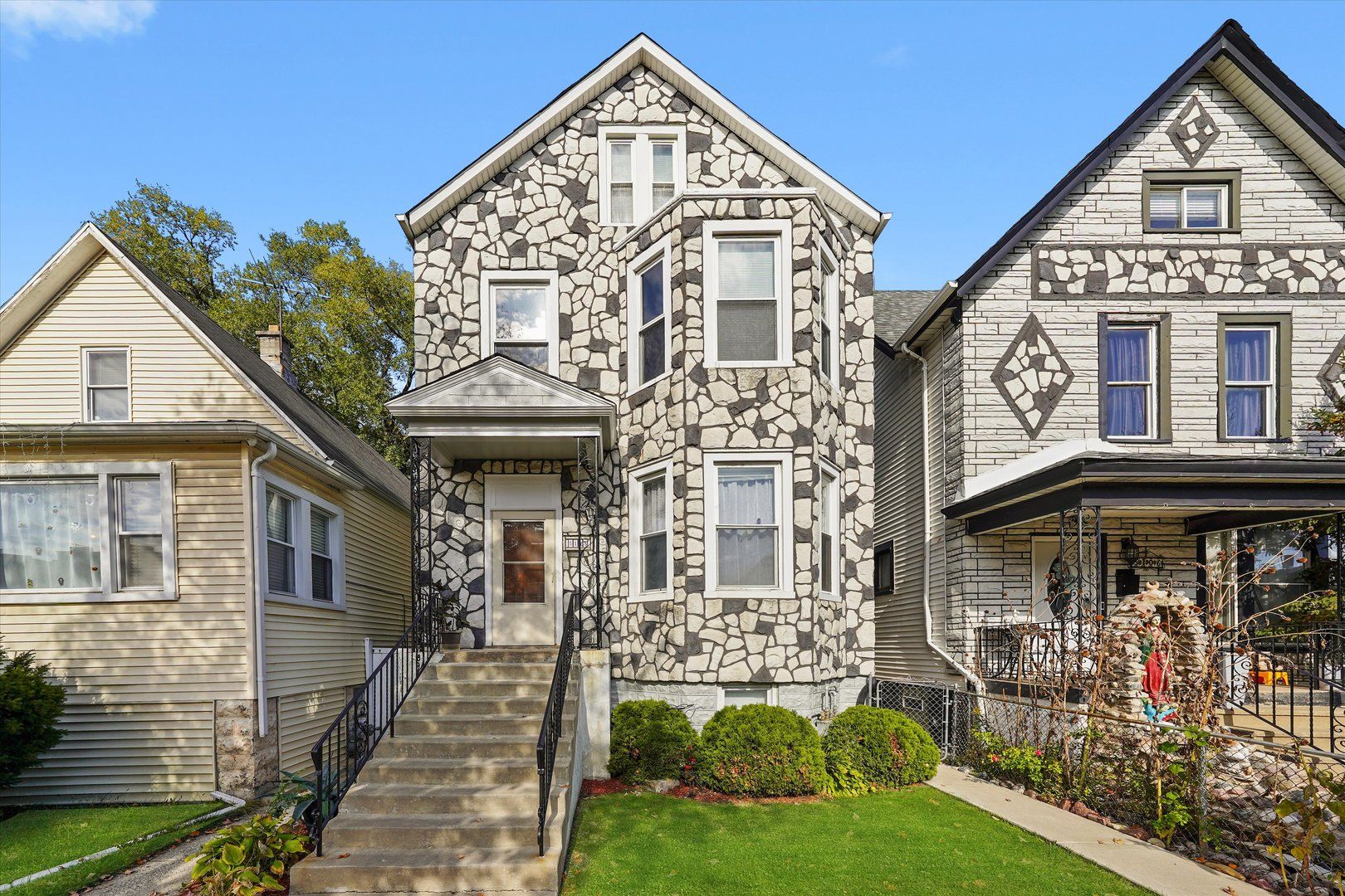 5108 W 24th Place #2 — Cicero, IL 60804