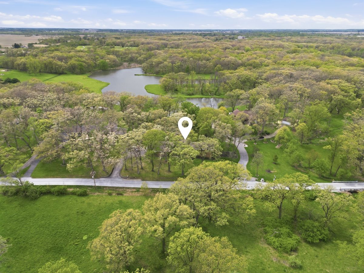27250 Dutton Road, Beecher, IL 60401