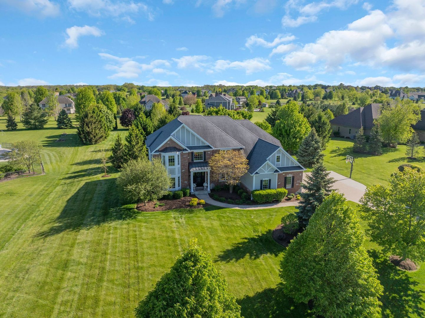 43W707 N Sunset Views Drive — St. Charles, IL 60175