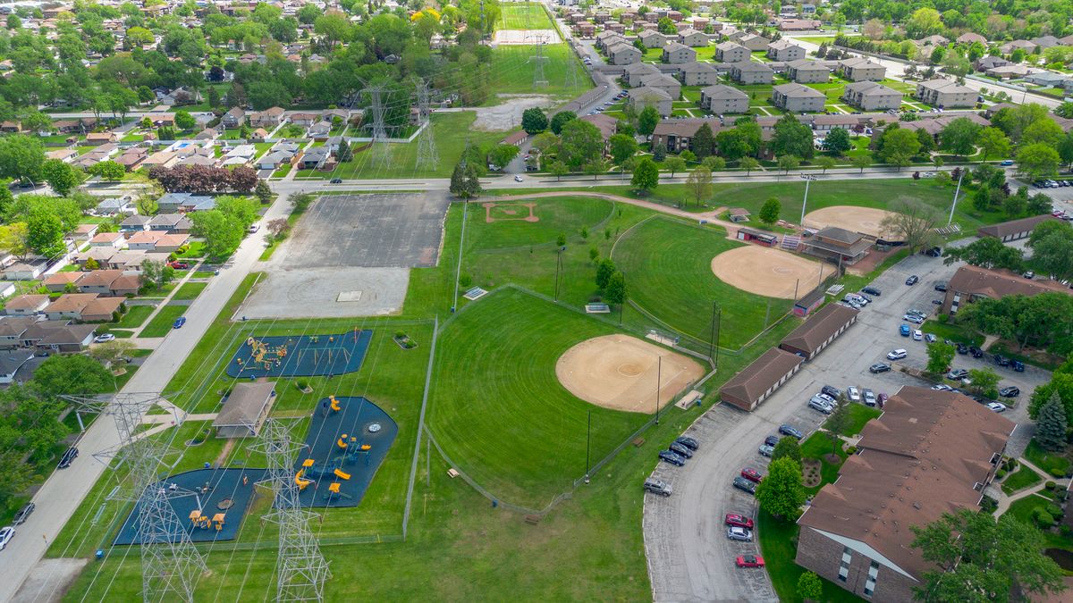 5343 Waterbury Court #2403, Crestwood, IL 60418