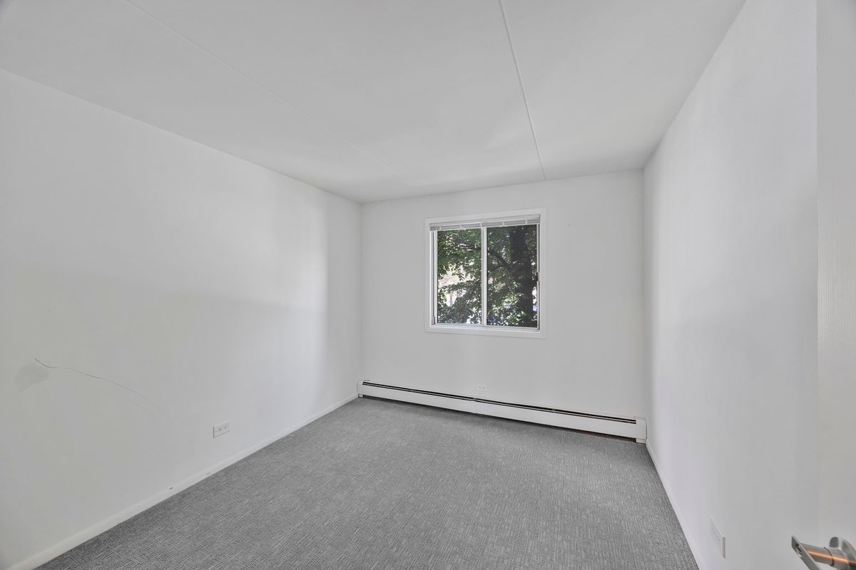 5343 Waterbury Court #2403, Crestwood, IL 60418