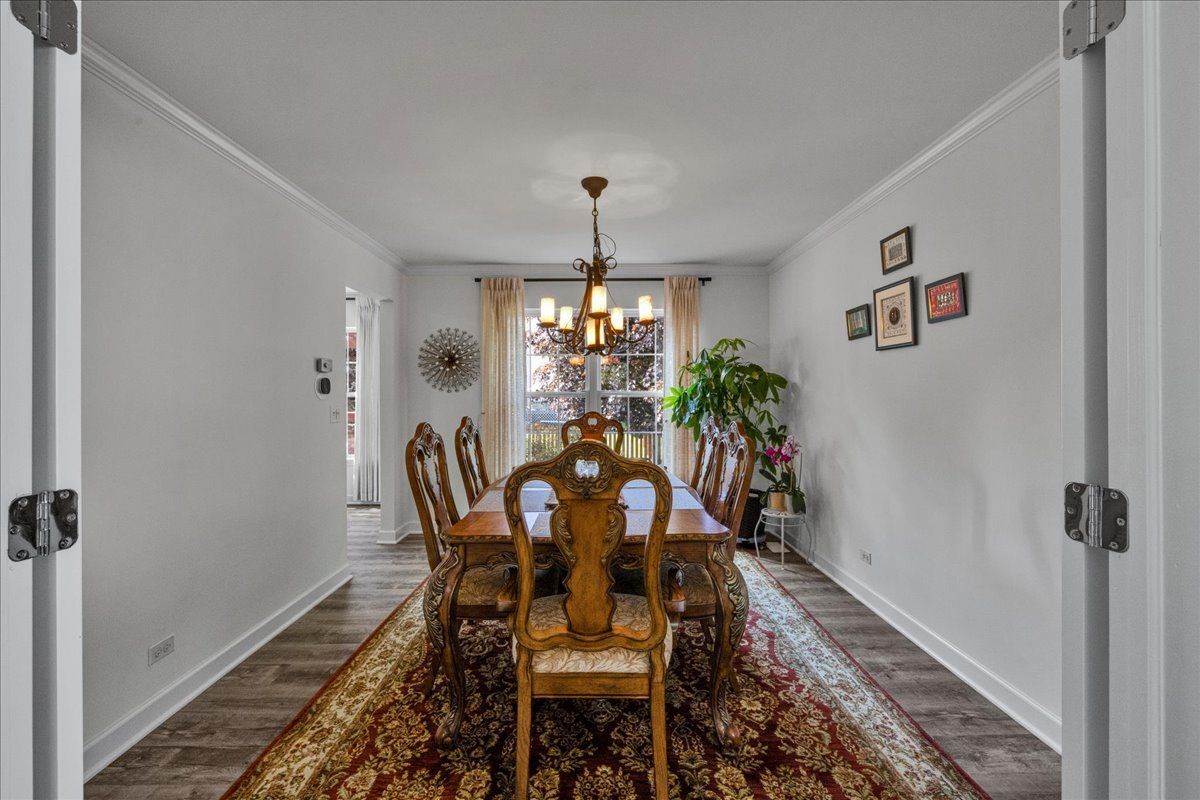 3424 Parliament Lane, Naperville, IL 60564